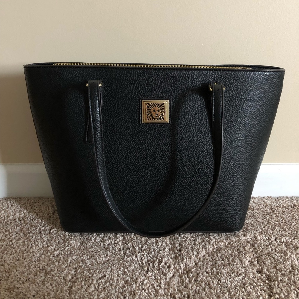 Annie Klein black purse